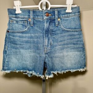 Madewell The Perfect Jean‎ Short in Corson Wash women's 24